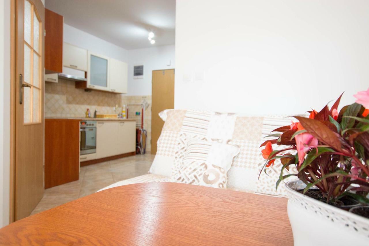 米兹多洛杰Apartament Makadi公寓 外观 照片